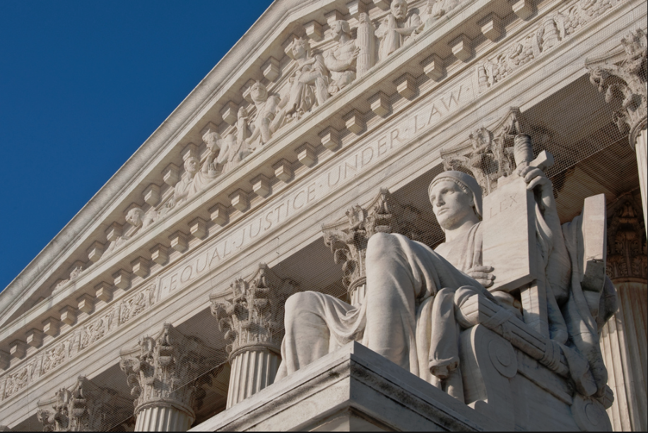 statute-in-front-of-court-john-c-lindley-iii statute-in-front-of-court-john-c-lindley-iii